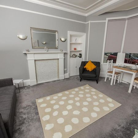 Apartamento Bonhill Getaway Dumbarton Exterior foto